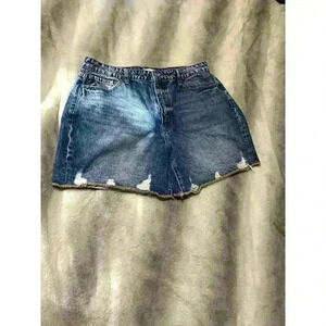 Kancan Distressed Jean Short Size15/31 Medium Wash Denim Frayed Hem Women